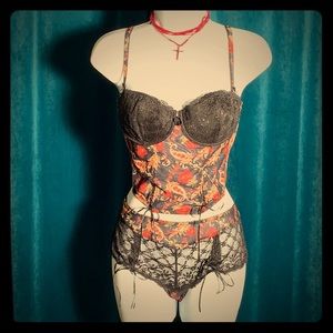 Lingerie Corset and panty black and red